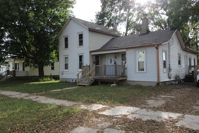 633 Whitney Blvd in Belvidere, IL - Building Photo - Building Photo