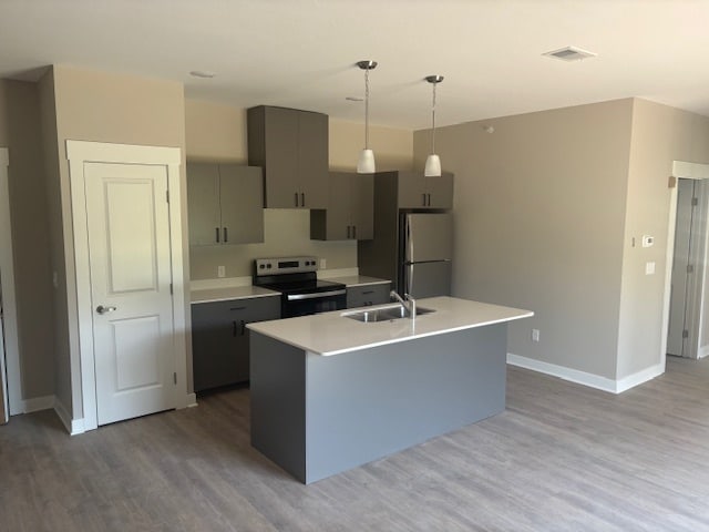 Midvilla Apartments