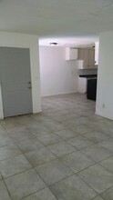 18241 Larkspur Rd, Unit 1 in Adelanto, CA - Building Photo - Building Photo