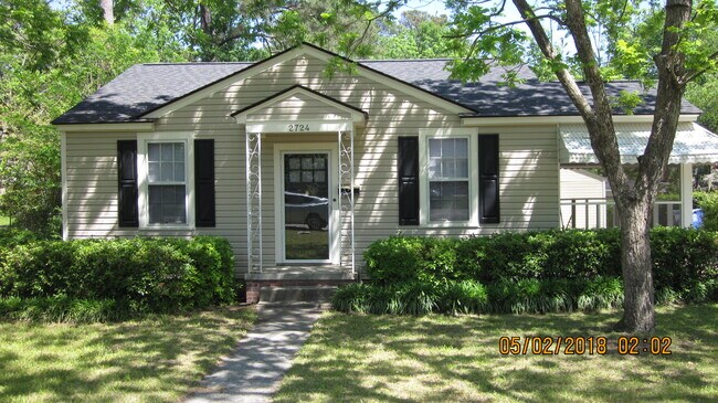 property at 2724 Putnam St