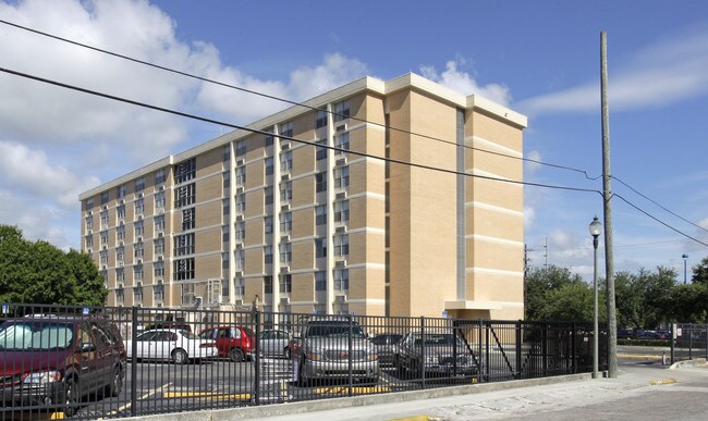 Park Terrace in Fort Pierce, FL - Foto de edificio - Building Photo