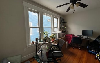 37 Magnus Ave, Unit 3 in Somerville, MA - Foto de edificio - Building Photo