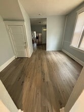 1229 E B St in Belleville, IL - Building Photo - Building Photo