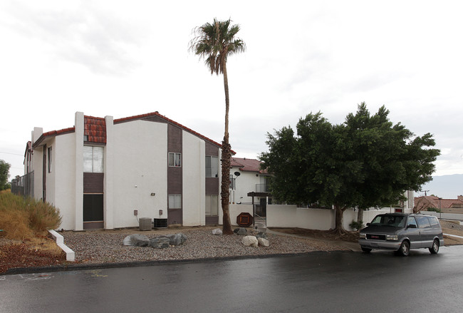 10592 Sunset Ave in Desert Hot Springs, CA - Building Photo - Building Photo