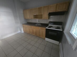 30 N Dewey St in Philadelphia, PA - Building Photo - Building Photo