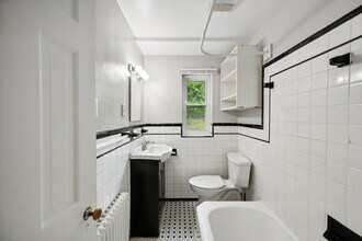 4504 Guilford Rd in College Park, MD - Building Photo - Building Photo