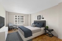 69 5th Ave, Unit 15F in New York, NY - Building Photo - Building Photo