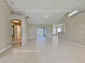 956 Bridle Ln in Rockledge, FL - Foto de edificio - Building Photo