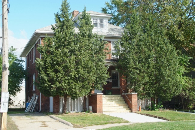 113 Pingree Ave in Royal Oak, MI - Building Photo - Building Photo