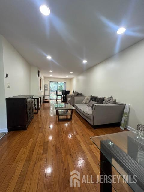 3302 Cricket Cir in Edison, NJ - Building Photo - Building Photo