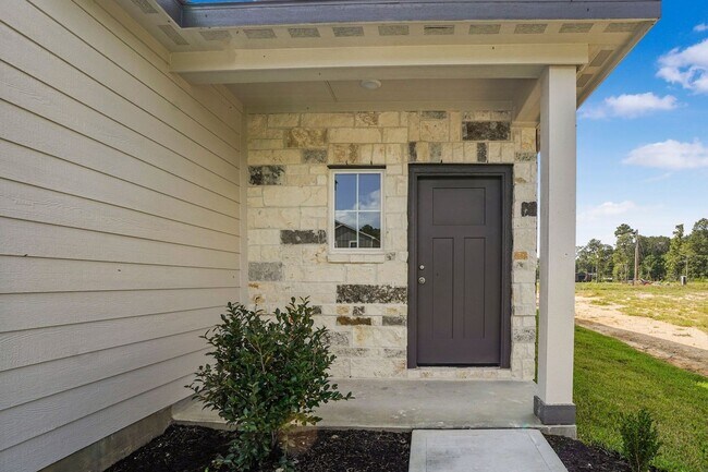 25980 Liberation Rd in Cleveland, TX - Building Photo - Building Photo