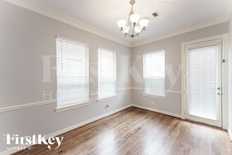 3215 Holly Thicket Dr in Houston, TX - Building Photo - Building Photo