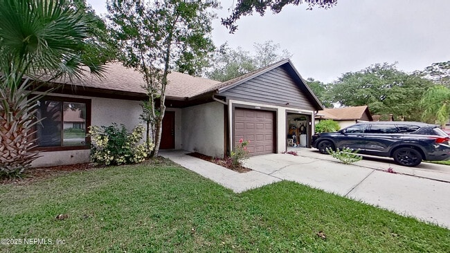 11323 Sawmill Rd
