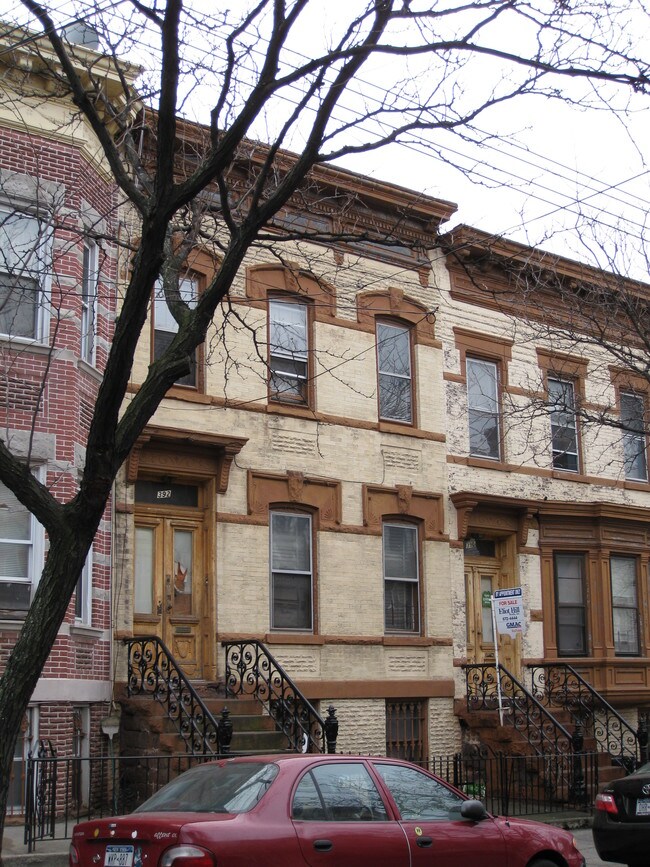 392 Stanhope St in Brooklyn, NY - Building Photo - Building Photo