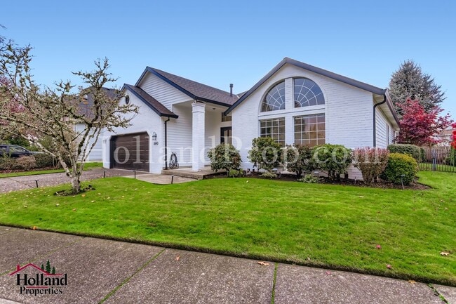 20690 NW Yoncalla Ct in Portland, OR - Building Photo - Building Photo