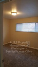 2215 California Ave SW in Seattle, WA - Building Photo - Building Photo