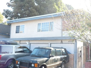 1634 65th Ave in Oakland, CA - Building Photo - Building Photo