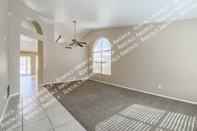 2202 E Mountain Sky Ave in Phoenix, AZ - Building Photo - Building Photo