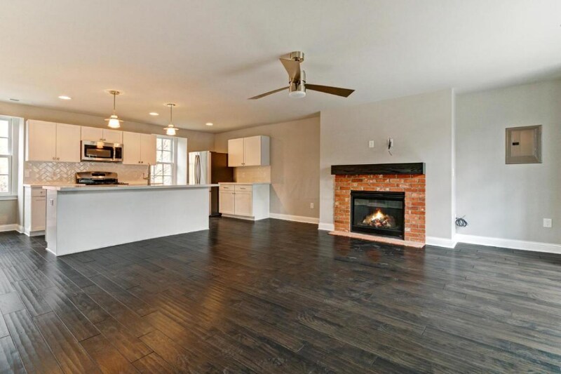 48 Aston Row Ln in Columbus, OH - Building Photo