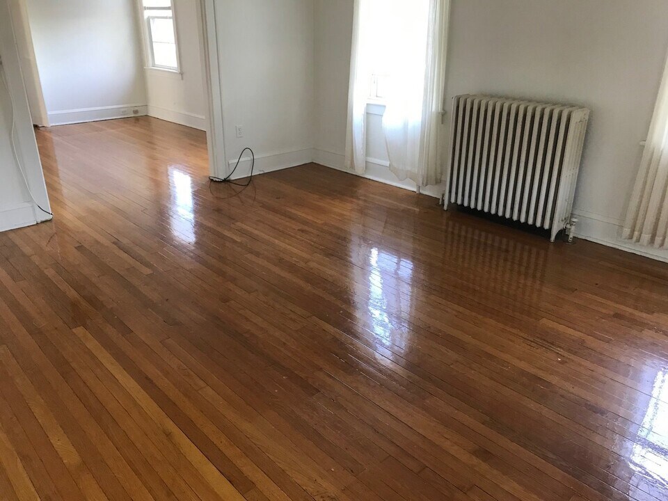 815 Braddock Rd in Cumberland, MD - Building Photo