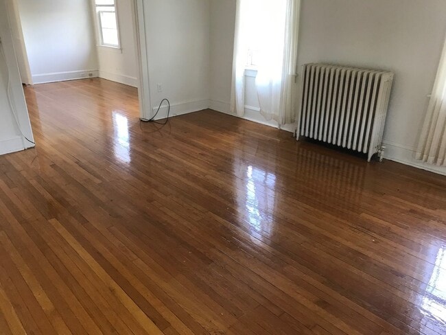 property at 815 Braddock Rd