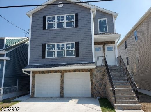 property at 391 E 23rd St
