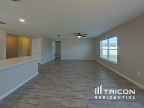 3252 Eagle Hammock Cir in Kissimmee, FL - Building Photo - Building Photo