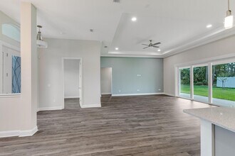 5 Eastvue Pl in Palm Coast, FL - Building Photo - Building Photo