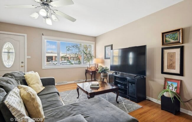 property at 161 Village Ct