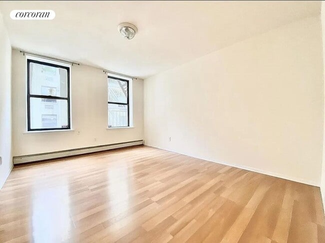 property at 524 W 50th St