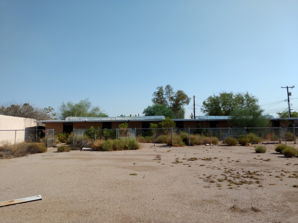 486 S Desert View Dr in Apache Junction, AZ - Building Photo