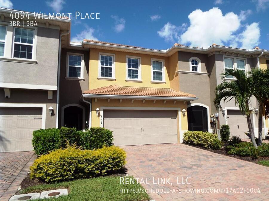 4094 Wilmont Place, Unit 3763 in Ft. Myers, FL - Building Photo