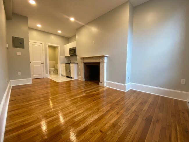 397 Marlborough St, Unit 10