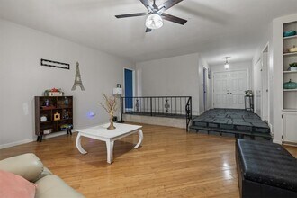 2002 S 17th St in Rogers, AR - Building Photo - Building Photo