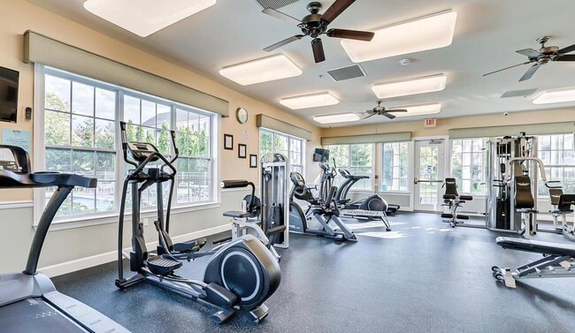 2111 Edward Stec Blvd, Unit 2111 edward stec blvd in Edison, NJ - Foto de edificio - Building Photo