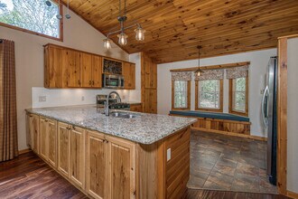 292 Holly Cove Cir in Blairsville, GA - Building Photo - Building Photo