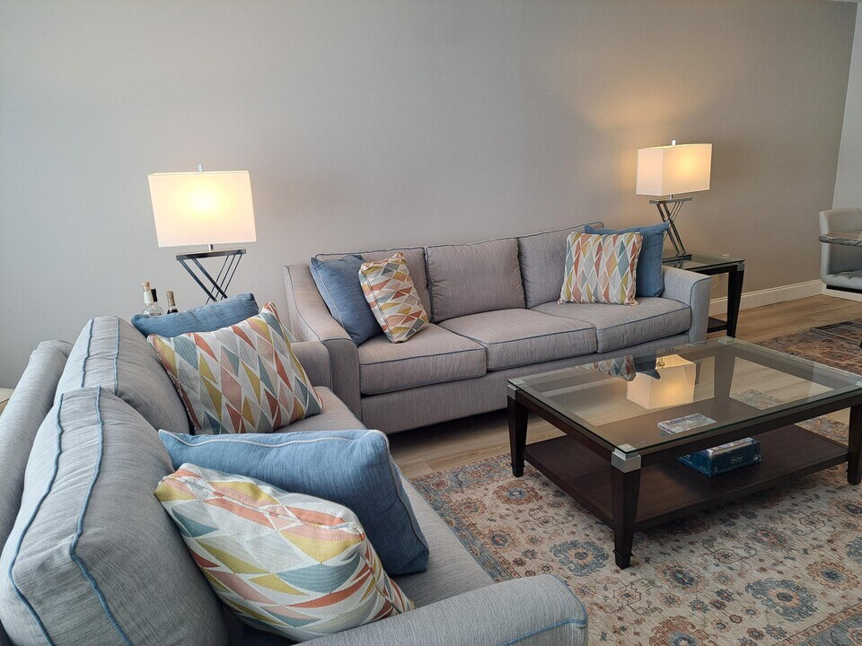 1502 S Lakeside Dr in Lake Worth Beach, FL - Building Photo