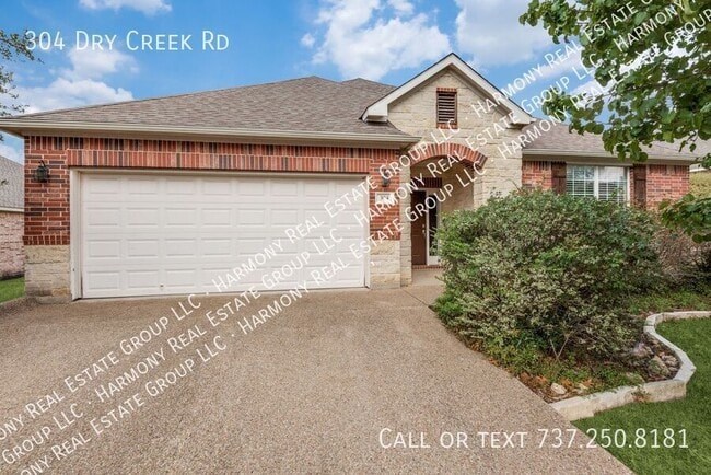 property at 304 Dry Creek Rd