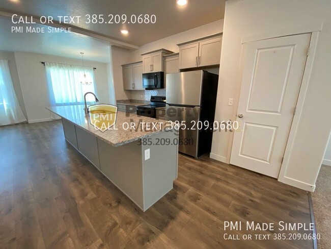 671 W 1435 S in Orem, UT - Foto de edificio - Building Photo