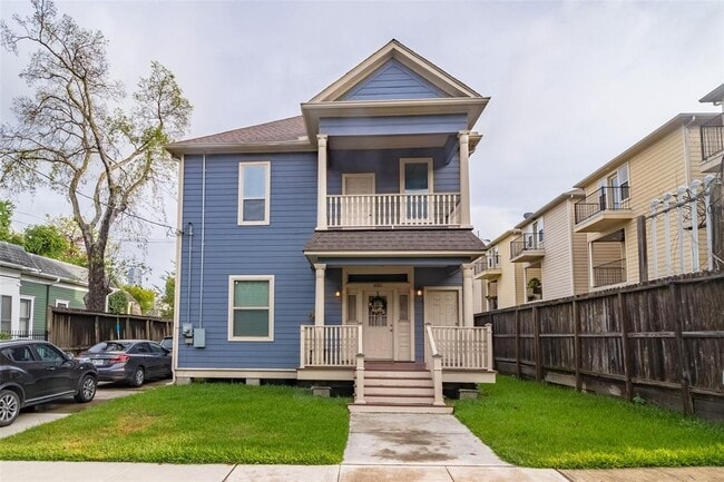 property at 1615 Weber St