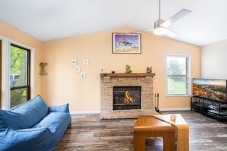 2419 Sanford Dr in Columbus, OH - Building Photo - Building Photo