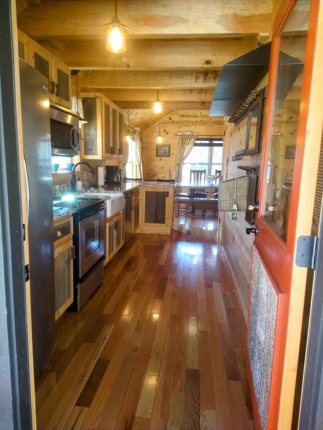 1509 Cat Gap Rd in Clayton, GA - Building Photo - Building Photo