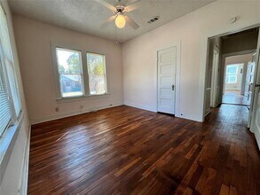 1001 Panhandle St in Denton, TX - Building Photo - Building Photo