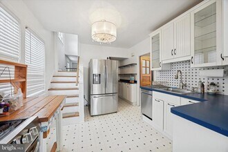 74 Drexel Ave in Lansdowne, PA - Building Photo - Building Photo