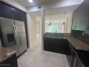 13160 Bella Casa Cir in Ft. Myers, FL - Building Photo - Building Photo