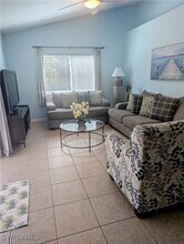 2535 SW 28th Pl in Cape Coral, FL - Building Photo - Building Photo