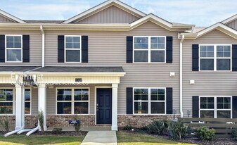 21356 Old Poseidon Ln in Athens, AL - Building Photo