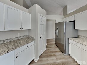225 Tambec Trce NW in Lilburn, GA - Building Photo - Building Photo