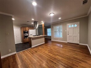 1205 Fairwood Rd in Austin, TX - Building Photo - Building Photo