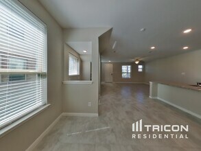 5911 Pleasanton Pkwy in Pflugerville, TX - Building Photo - Building Photo